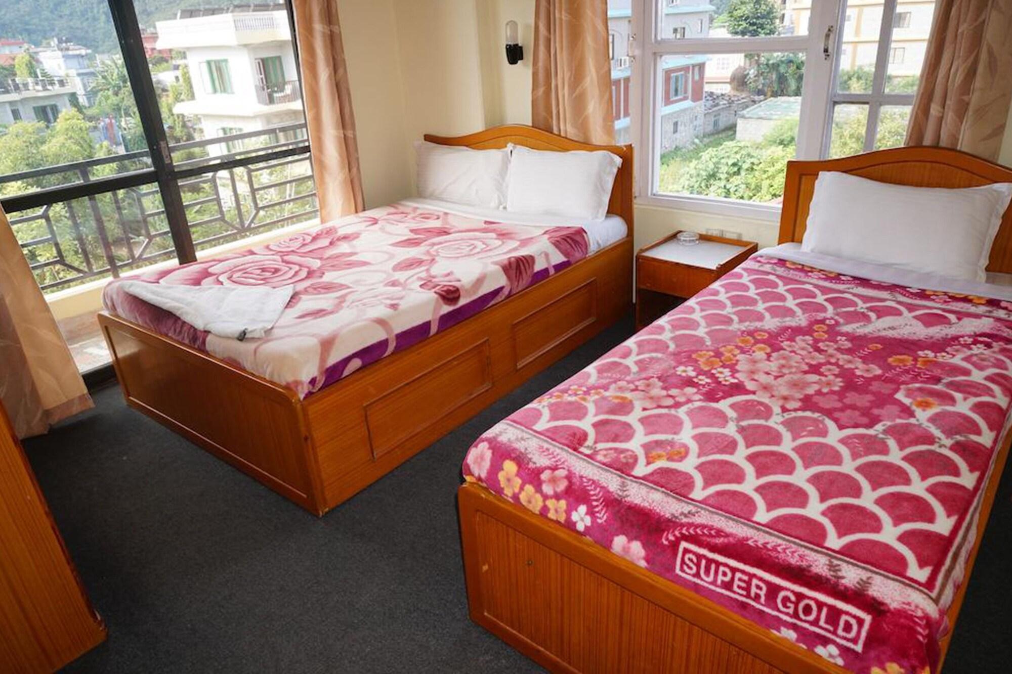 Hotel The Billabong Garden Pokhara Ngoại thất bức ảnh