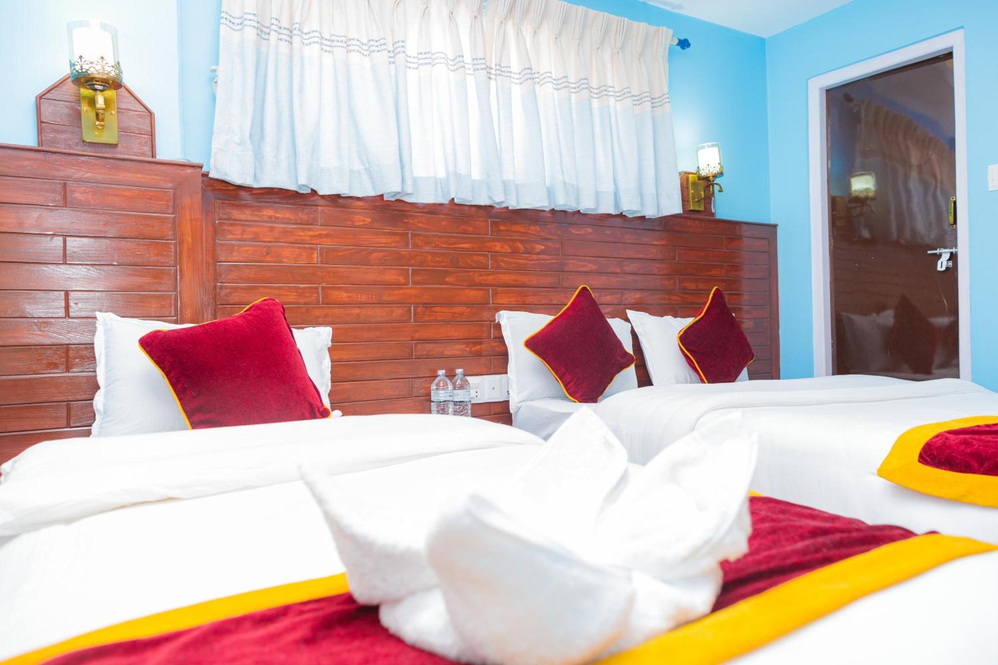 Hotel The Billabong Garden Pokhara Ngoại thất bức ảnh