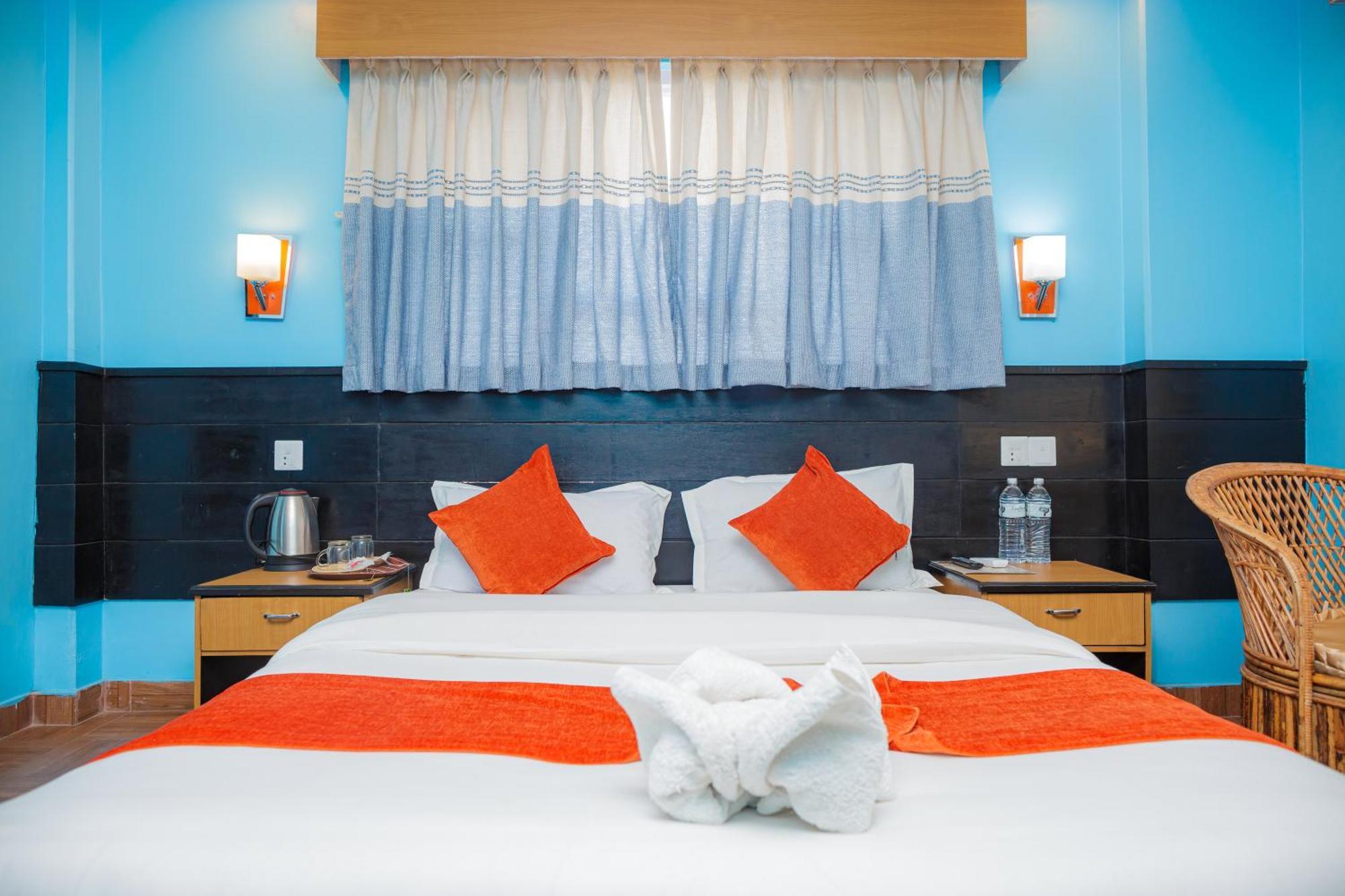 Hotel The Billabong Garden Pokhara Ngoại thất bức ảnh