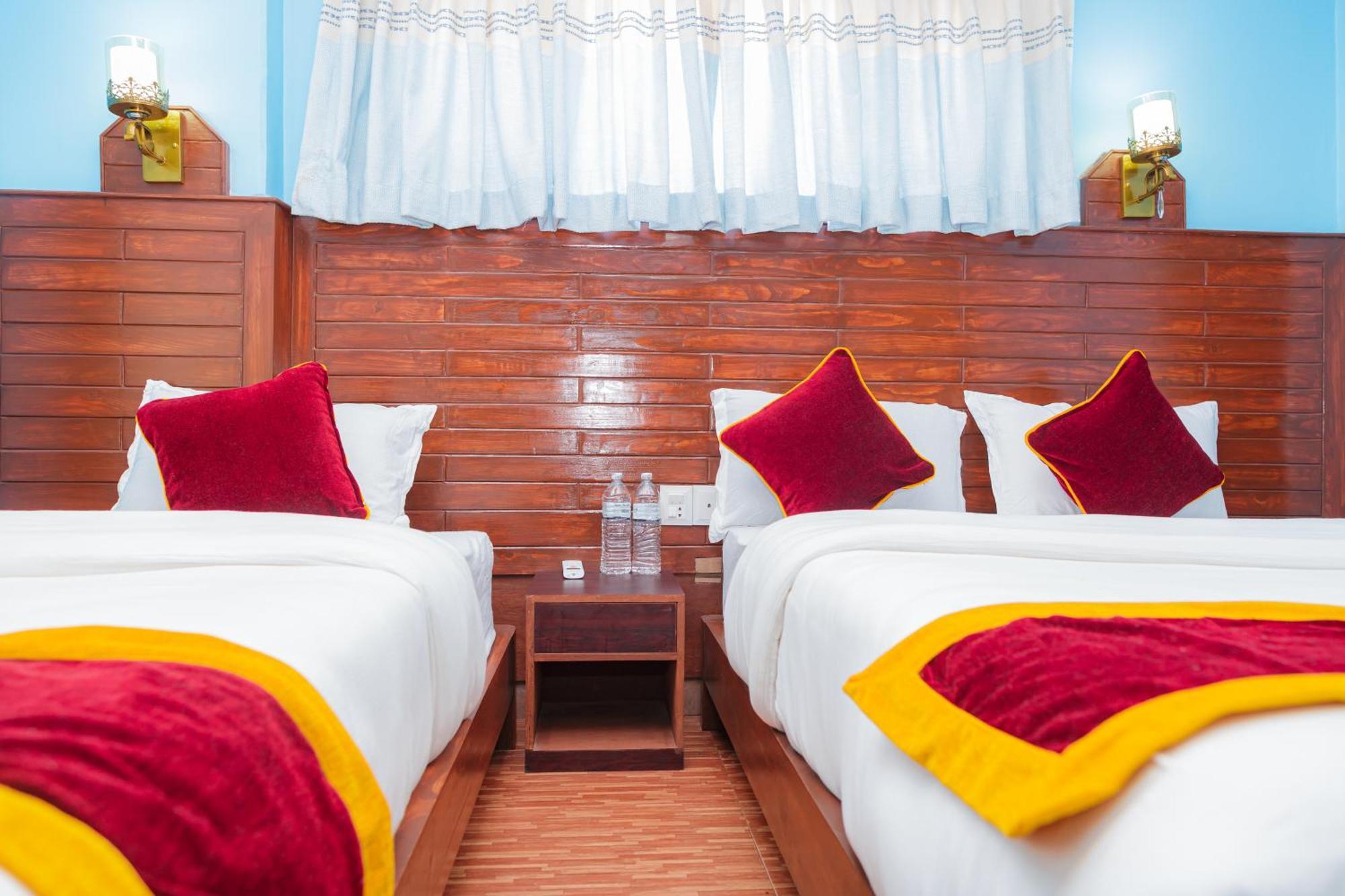 Hotel The Billabong Garden Pokhara Ngoại thất bức ảnh