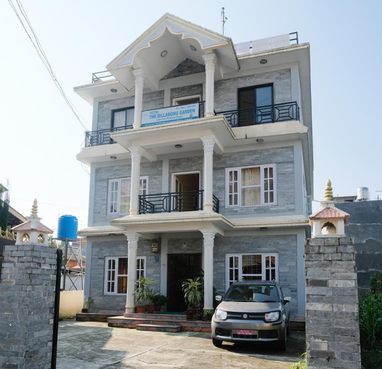 Hotel The Billabong Garden Pokhara Ngoại thất bức ảnh